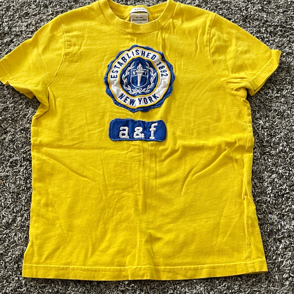Abercrombie & Fitch Kids Yellow Tee With Blue Graphic (M)